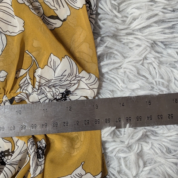 Miley + Molly Mustard Floral Walk-Thru Maxi Romper Boho Glam SZ M - Picture 9 of 13